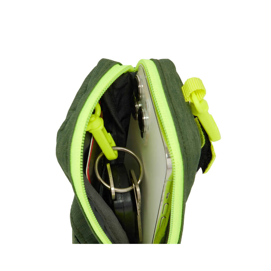 RC Pets Dog Accessories - Stroll Leash Bag